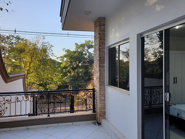 República Med Mansão Quarto 6 - Compartilhado Feminino