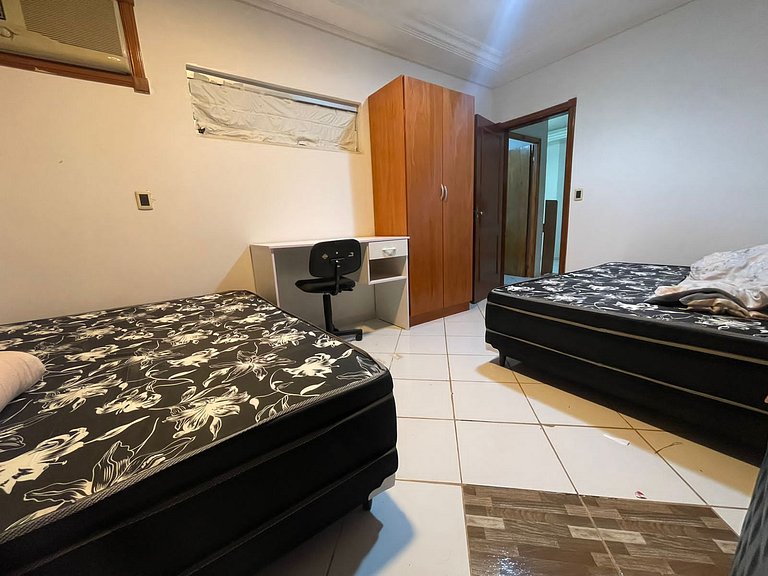 República Med Mansão Quarto 4 - Compartilhado Feminino