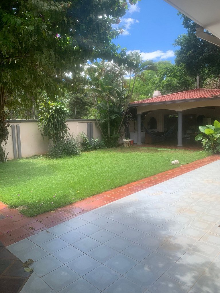 República Med Boqueron Quarto 15 Compartilhado Masculino