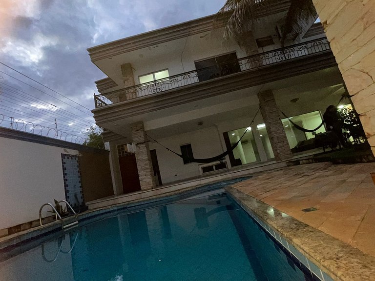 República Med Mansão Quarto 14 Compartilhado