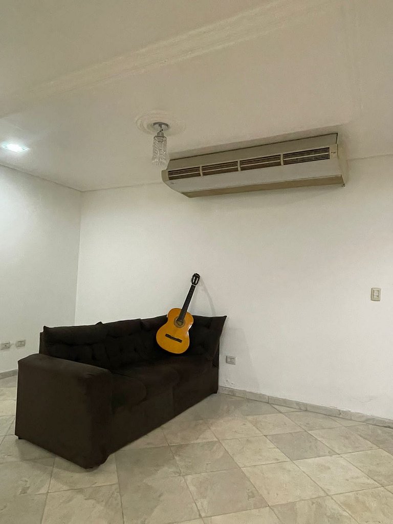 República Med Mansão Quarto 6 - Compartilhado Feminino