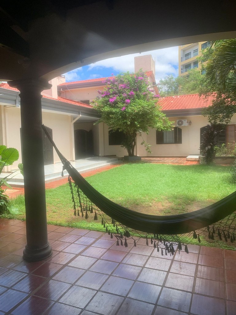 República Med Boqueron Quarto 15 Compartilhado Masculino