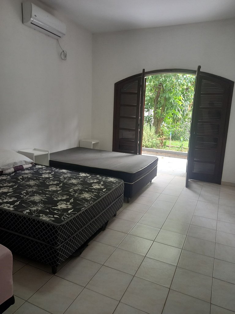 República Med Boqueron Quarto 4 - Compartilhado Feminino