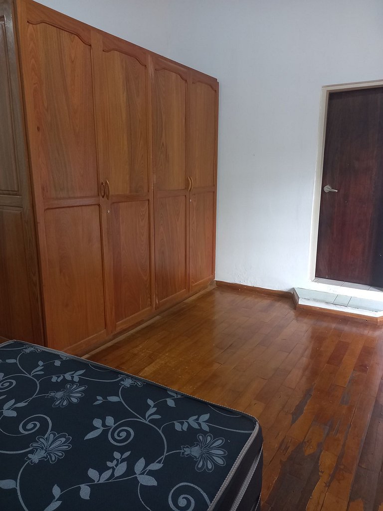 República Med Boqueron Quarto 2 - Compartilhado Masculino