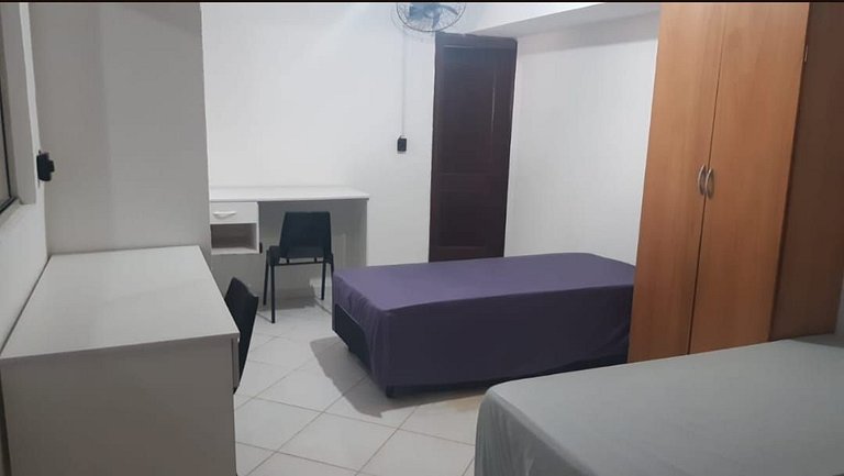 República Med Mansão Quarto 14 Compartilhado