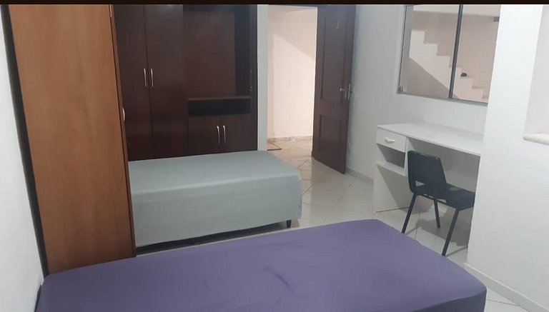 República Med Mansão Quarto 14 Compartilhado